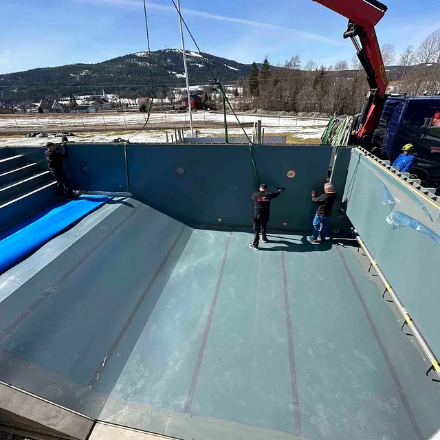 Niveko Premium Pools