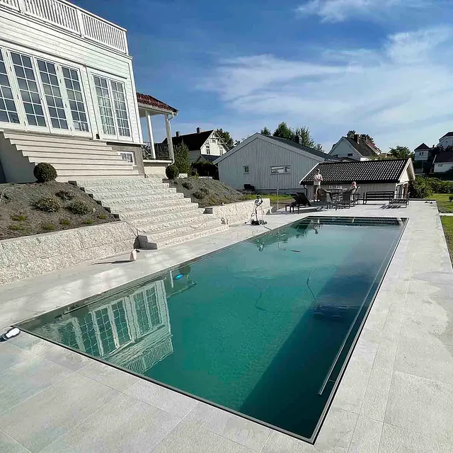 Niveko Premium Pools